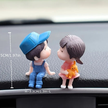 Couple Figurines with Balloons — Car Dashboard Decoration